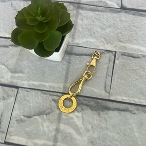 COVERGIRL gold tone key chain